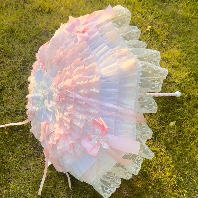 Photography Umbrella - 분홍색과 흰색이 섞인 나비 모양의 우산,